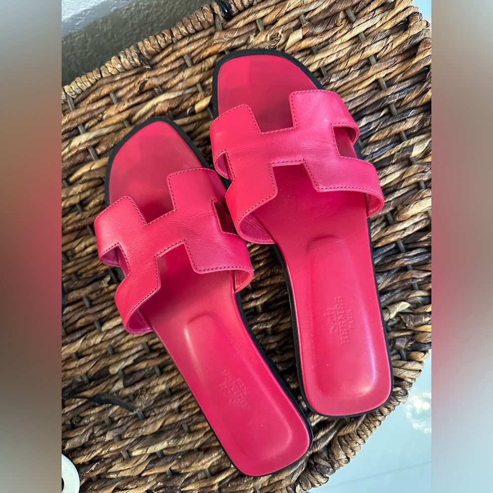 Hermes oran sandals